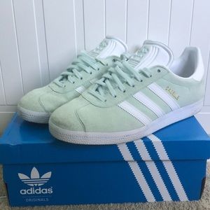 ADIDAS Original Gazelle Sneakers